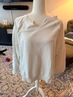 American Eagle Outfitters Cream Crew Neck Pullover
